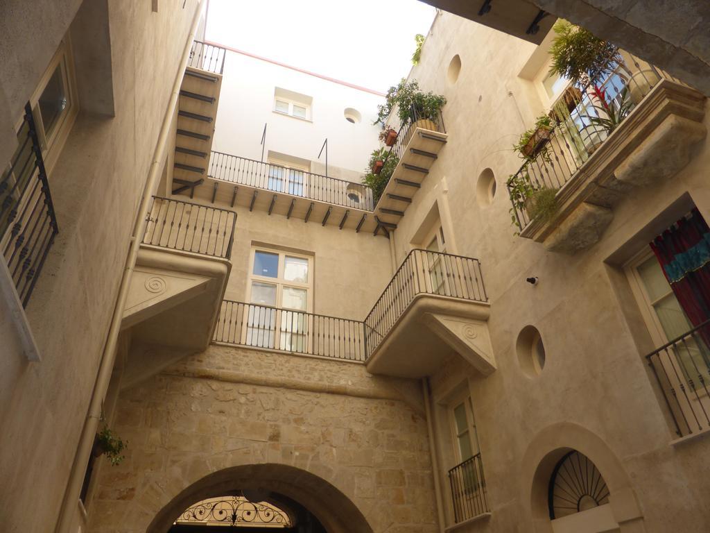 פלרמו Appartamento In Palazzo Lampedusa מראה חיצוני תמונה