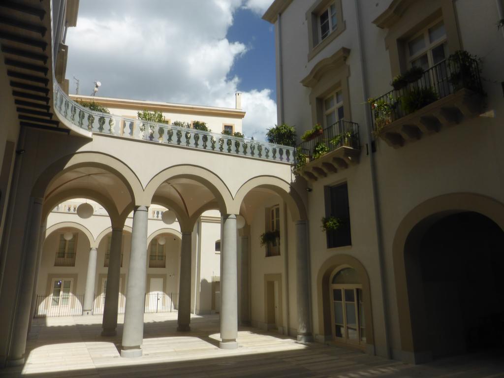 פלרמו Appartamento In Palazzo Lampedusa מראה חיצוני תמונה